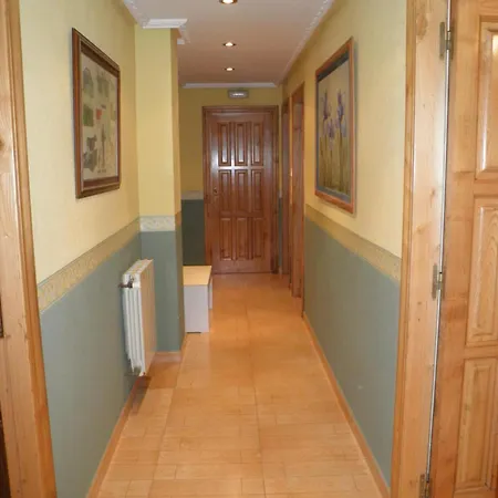 Casa Geli 1 Apartamento La Robellada de Onis