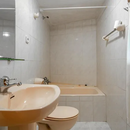 Casa Geli 1 *